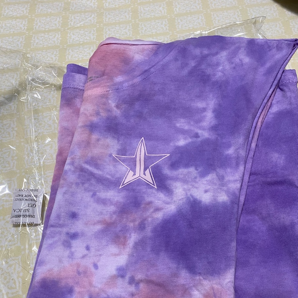 Jeffree Star summer mystery box shirt
